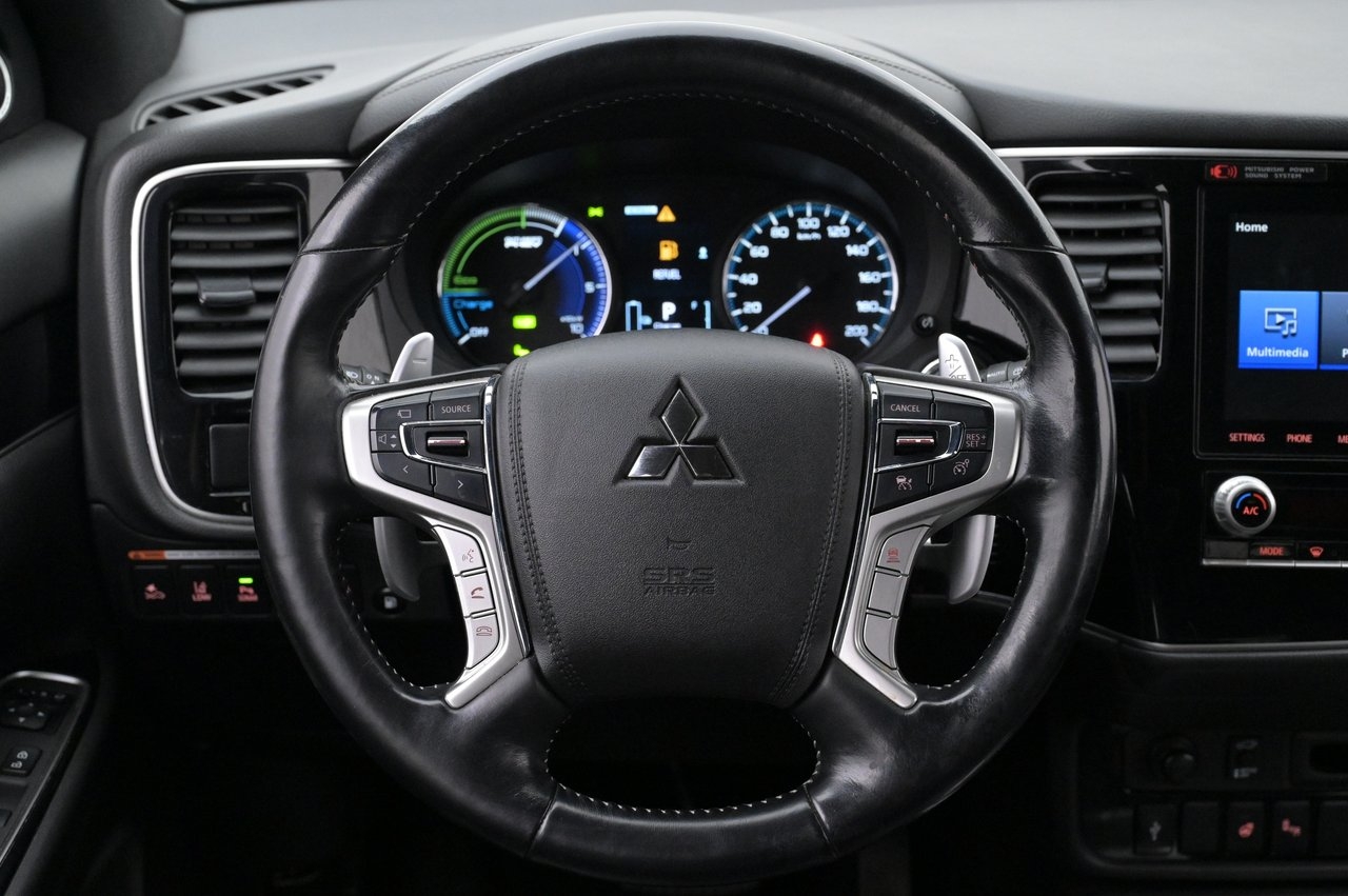 Mitsubishi Outlander 2020, bild 7/10
