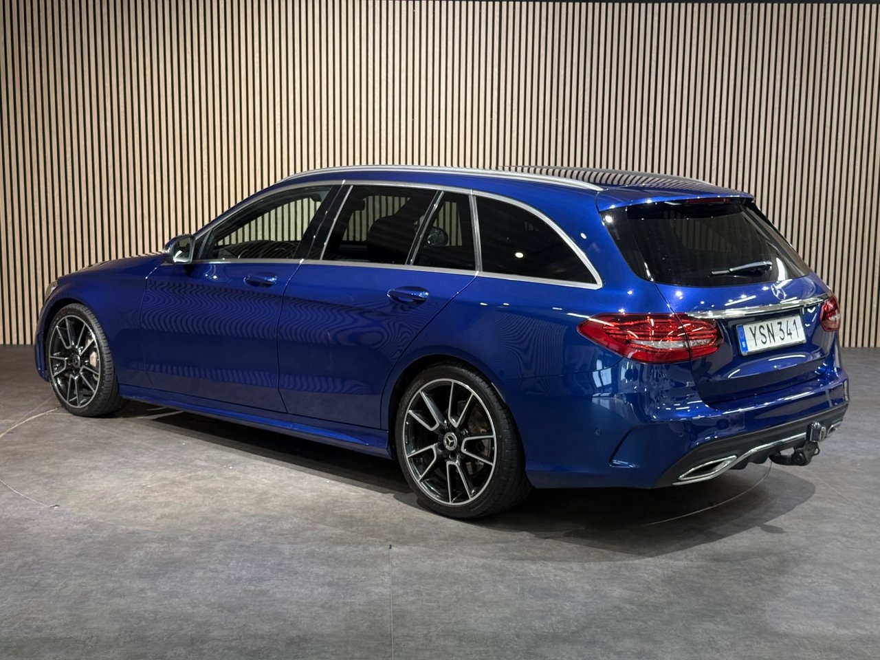 Mercedes-Benz C 220 d 2019, bild 6/10