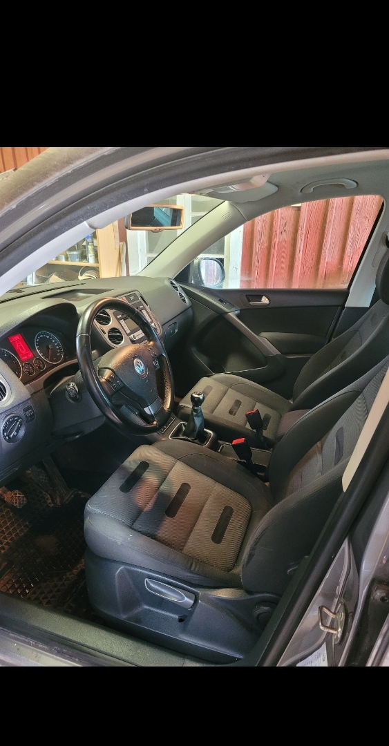 Volkswagen Tiguan 2008, kuva 5/8