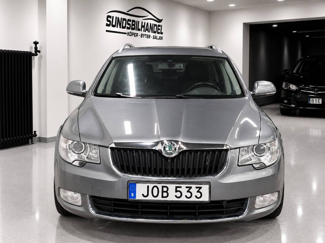 Skoda Superb 2012, bild 2/10