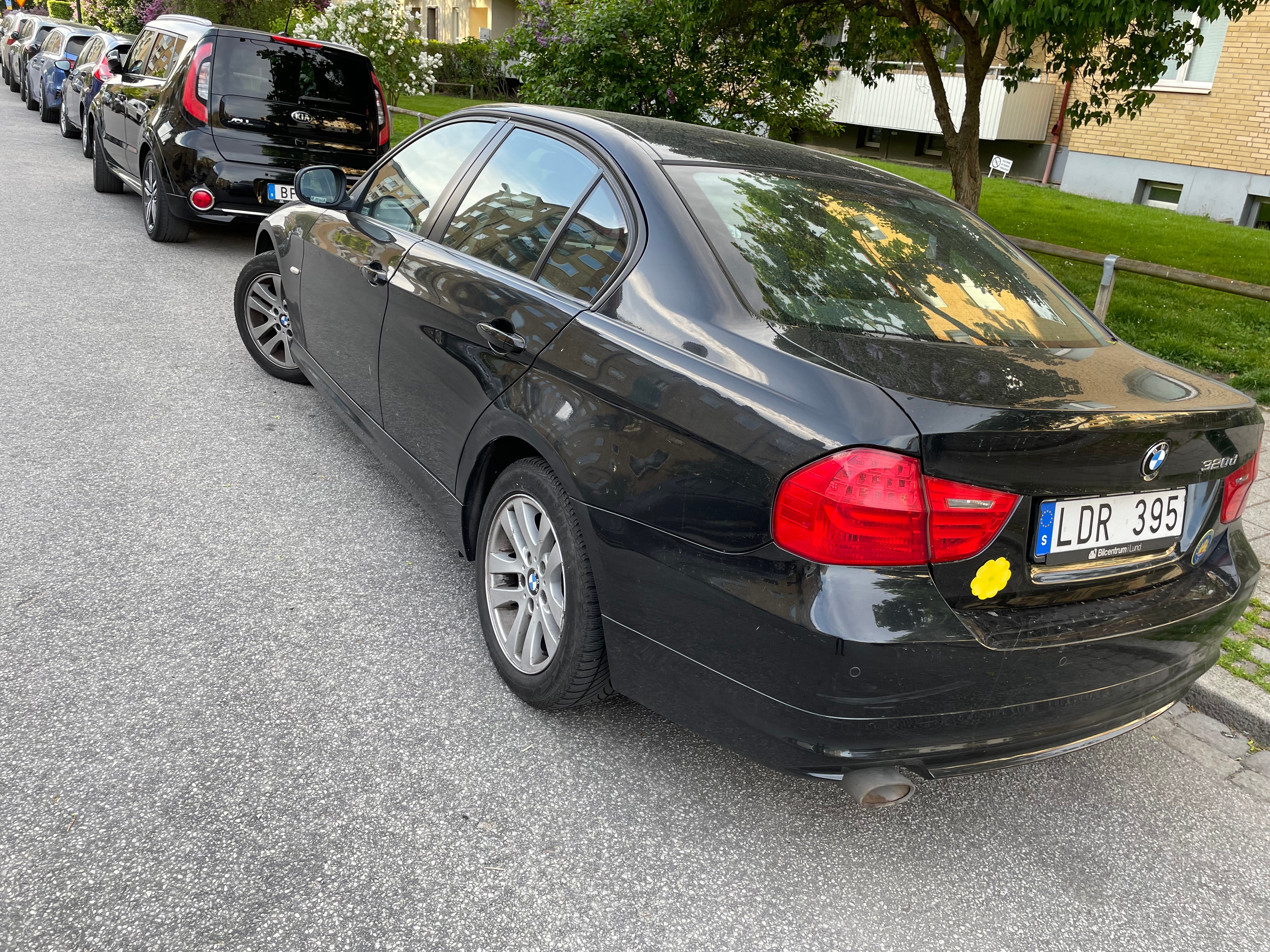 BMW 320 d Sedan Manuell 2011, bild 2/6