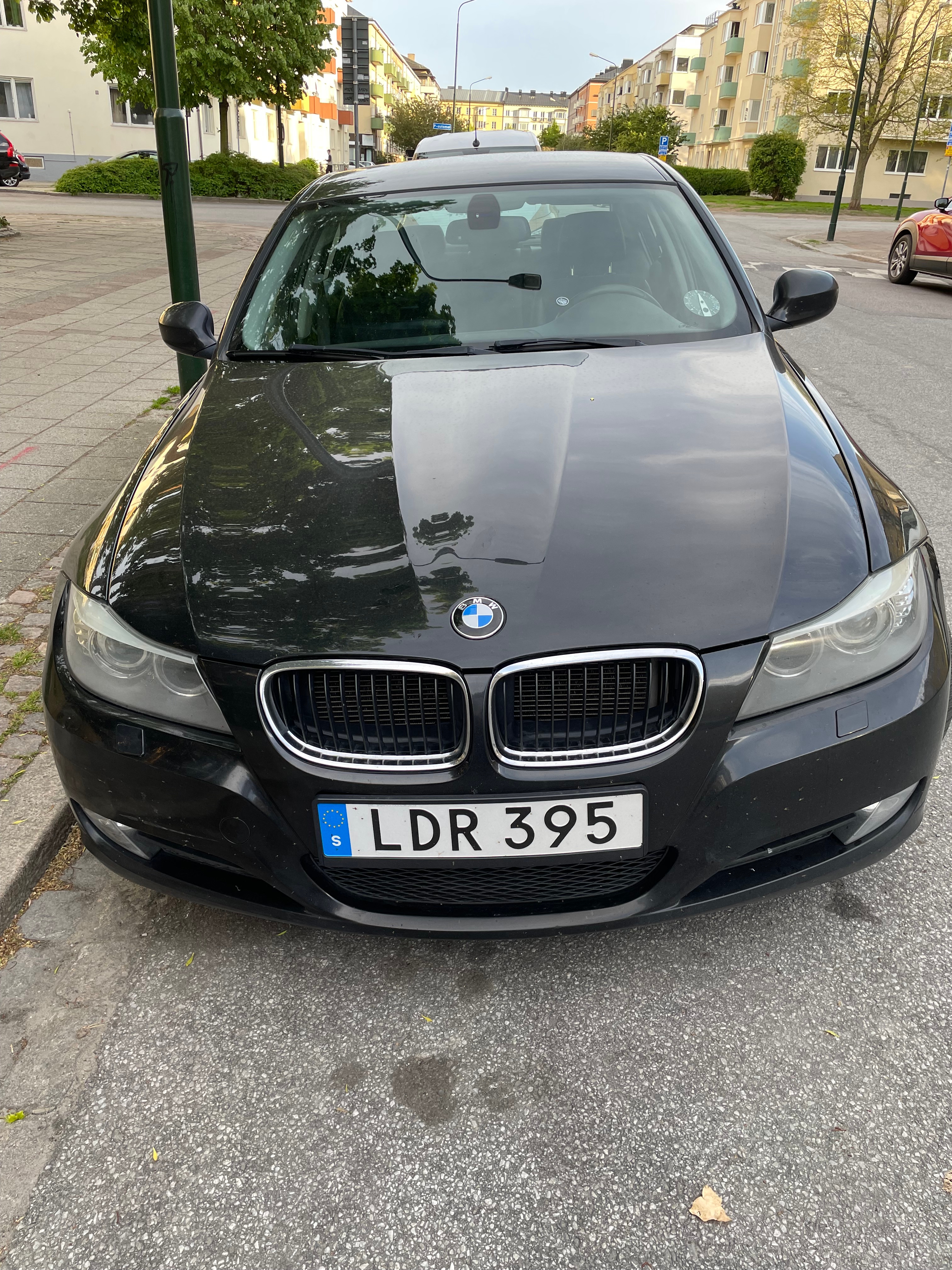 BMW 320 d Sedan Manuell 2011, bild 3/6