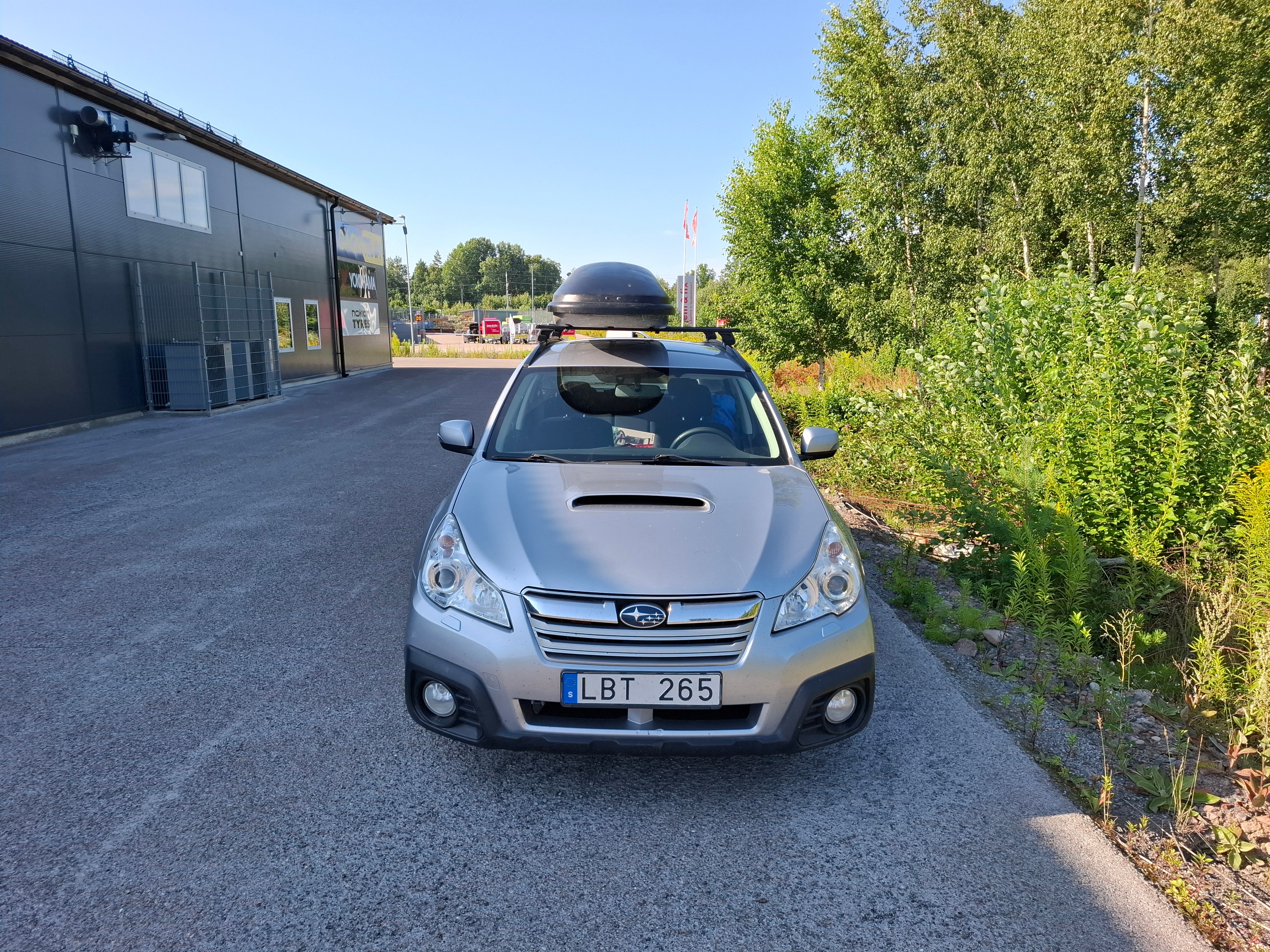Subaru Outback 2.0 4WD Manuell 2013, bild 2/10