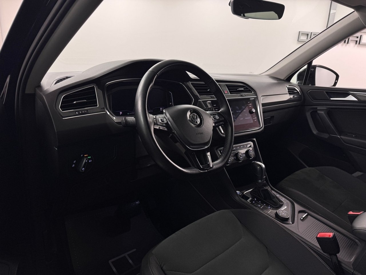 Volkswagen Tiguan Allspace 2019, photo 6/10
