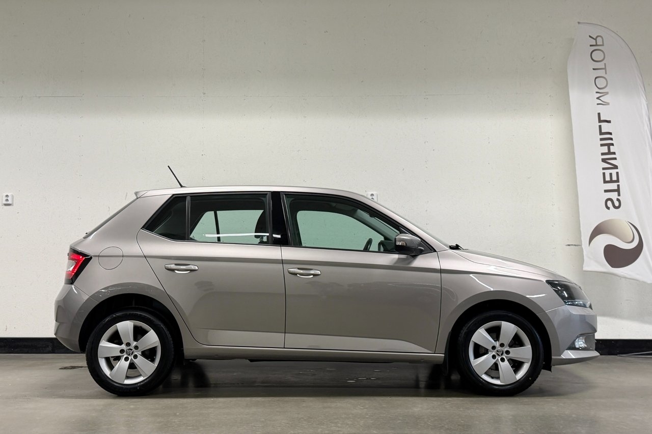 Skoda Fabia 1.0 TSI 95hk Style Euro 6 2018, bild 4/10