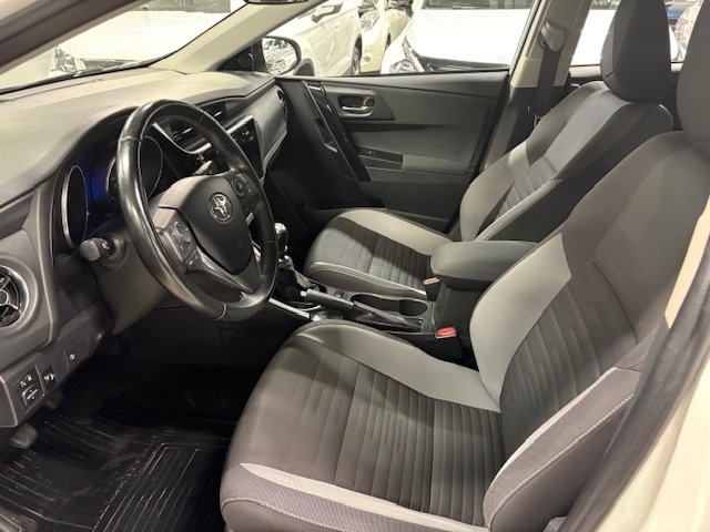 Toyota Auris 1.2 Turbo Active Euro 6 2017, bild 4/8