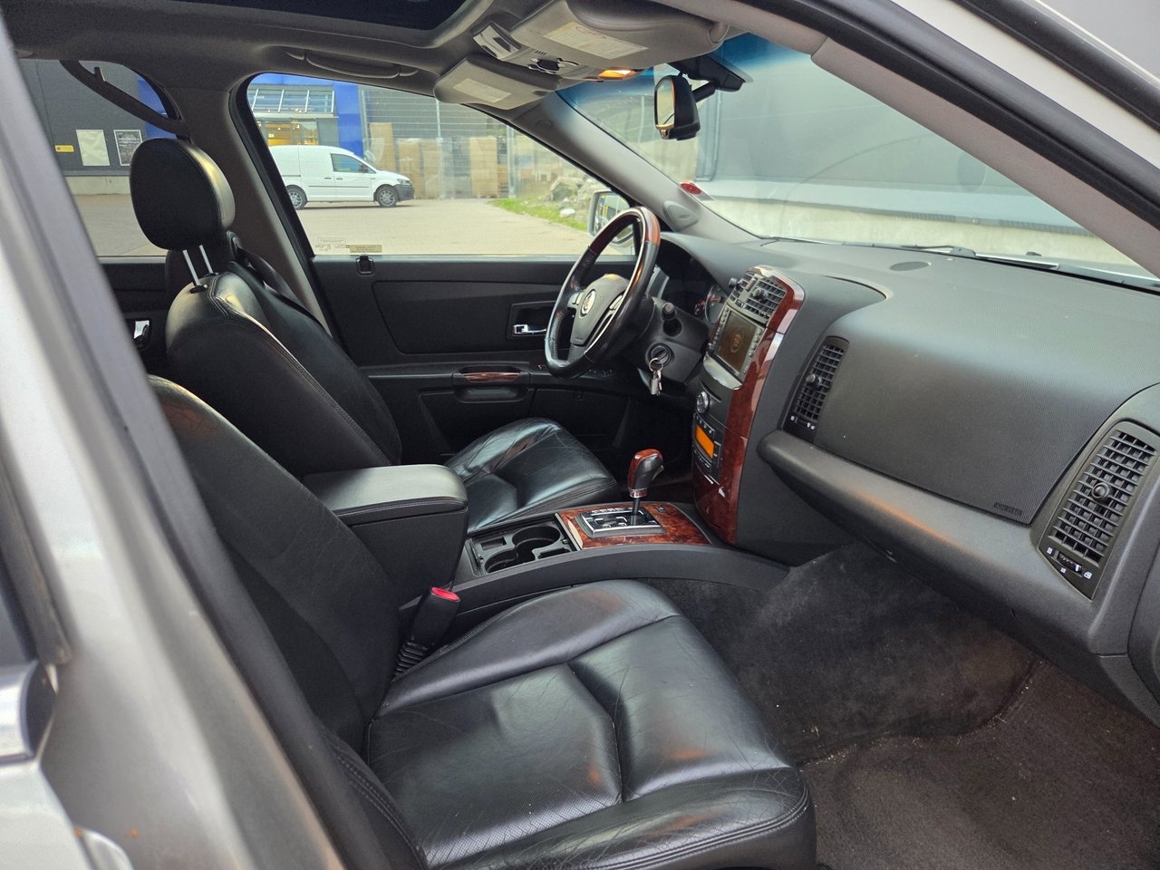 Cadillac SRX (EU) 3.6 V6 AWD Hydra-Matic 2006, bild 7/10