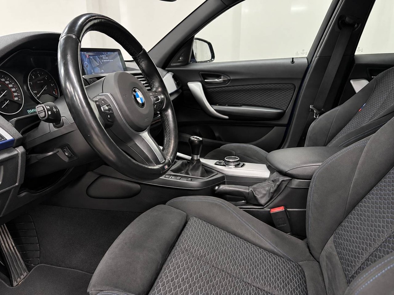 BMW 120 2015, bild 5/10