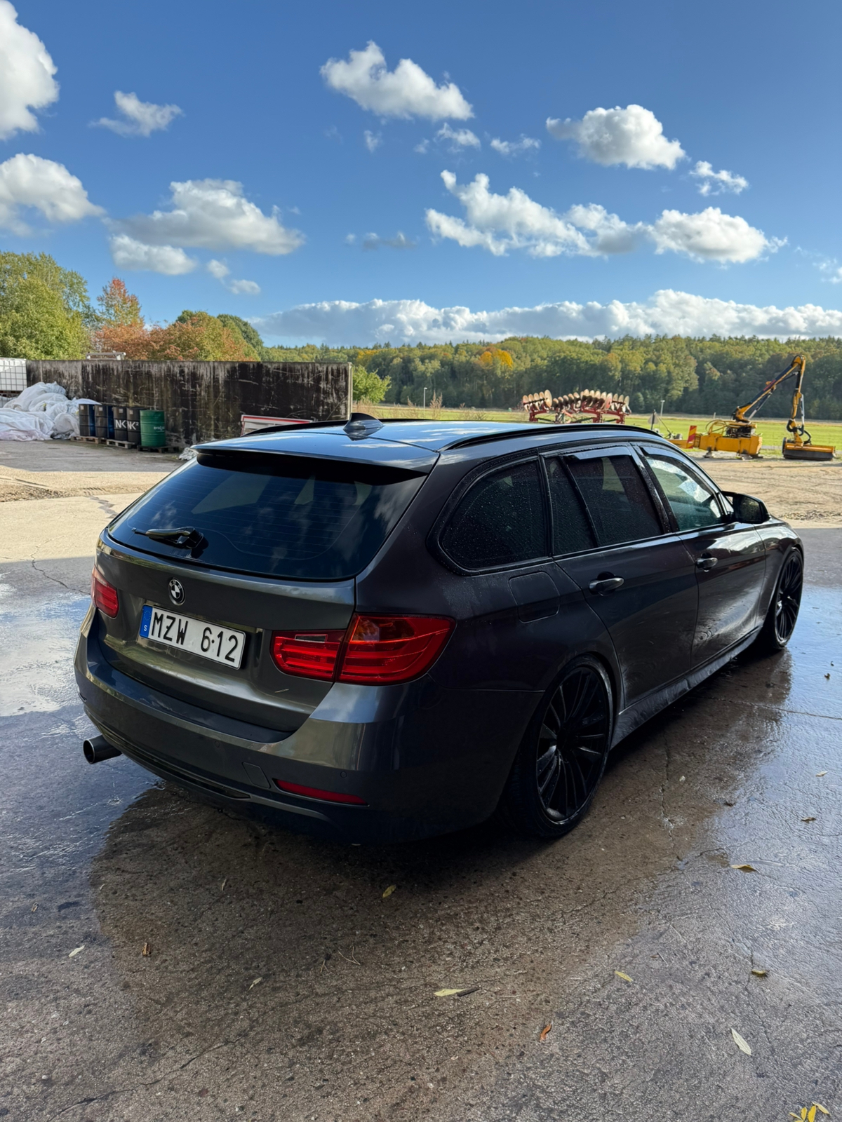 BMW 320 d Touring Steptronic 2013, photo 3/6