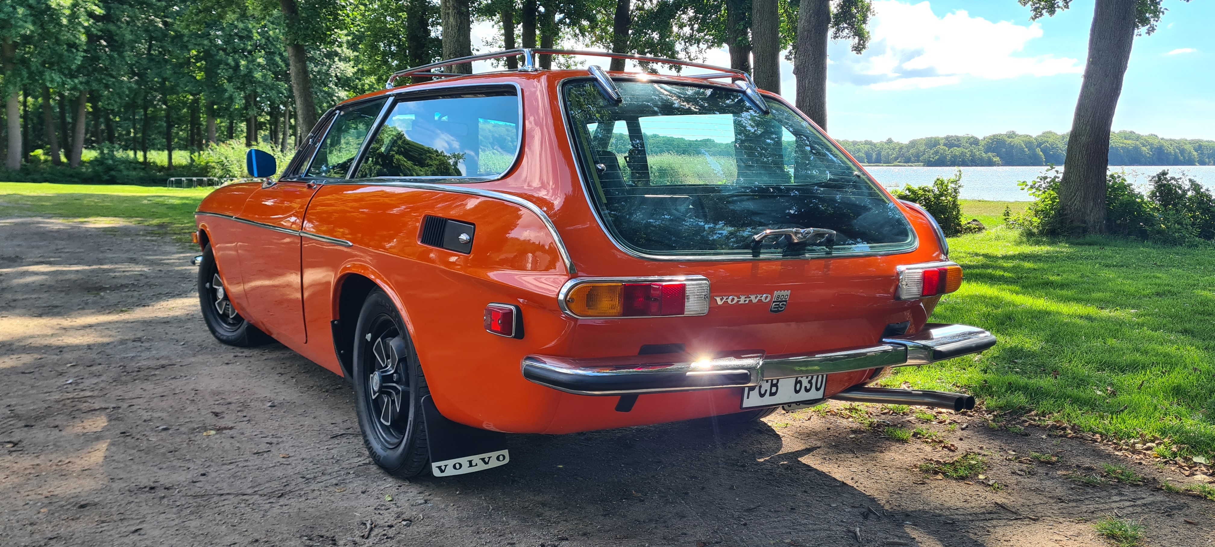 Volvo 1800ES