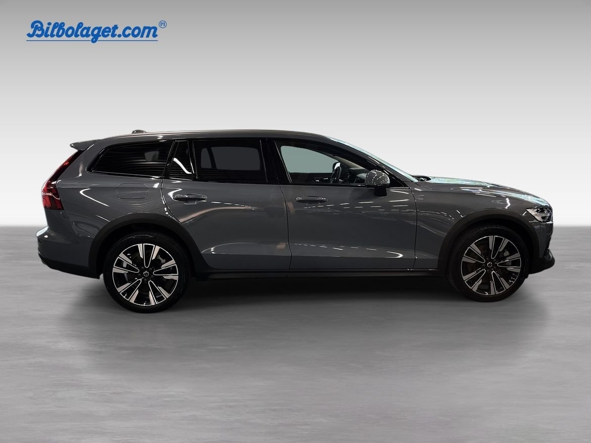 Volvo V60 Cross Country 2024, kuva 5/10