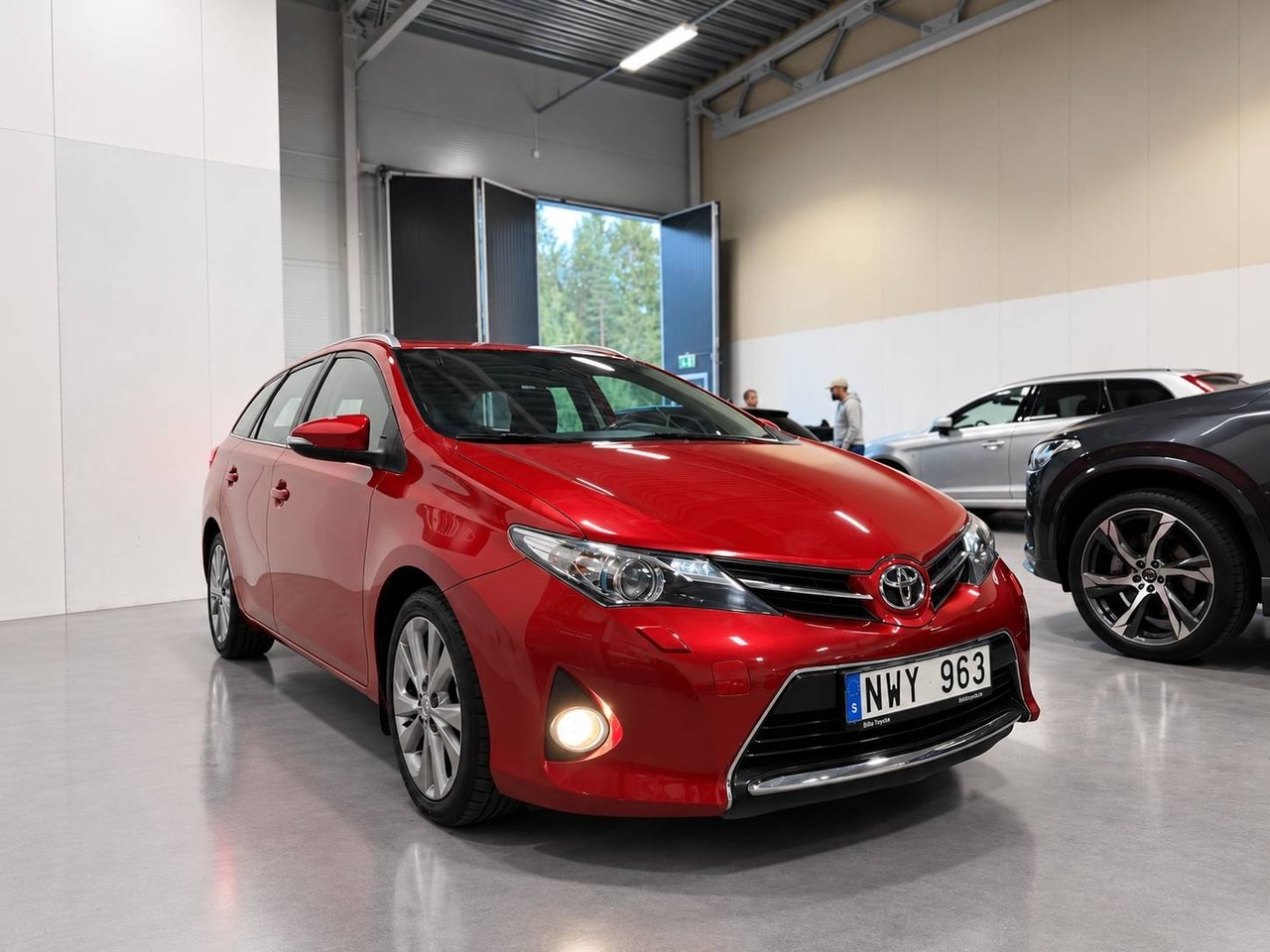Toyota Auris 2013, bild 5/10