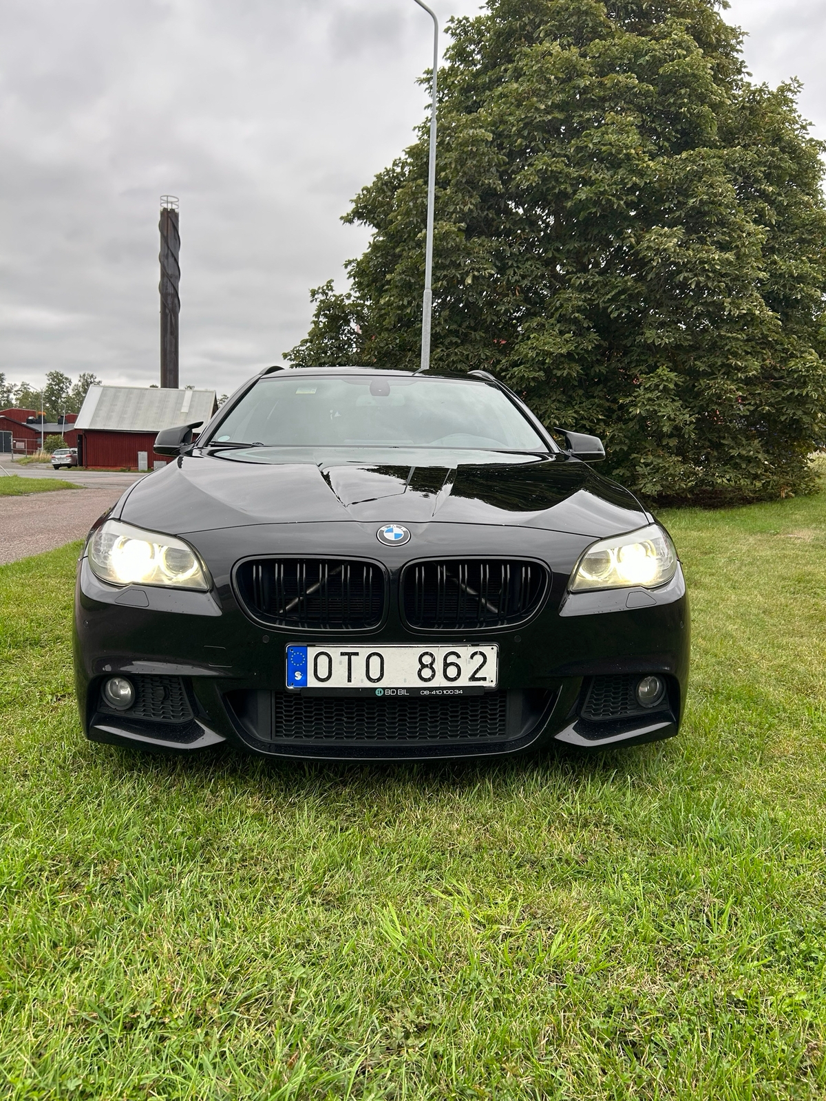 BMW 525 d Touring Steptronic 2011, bild 2/6