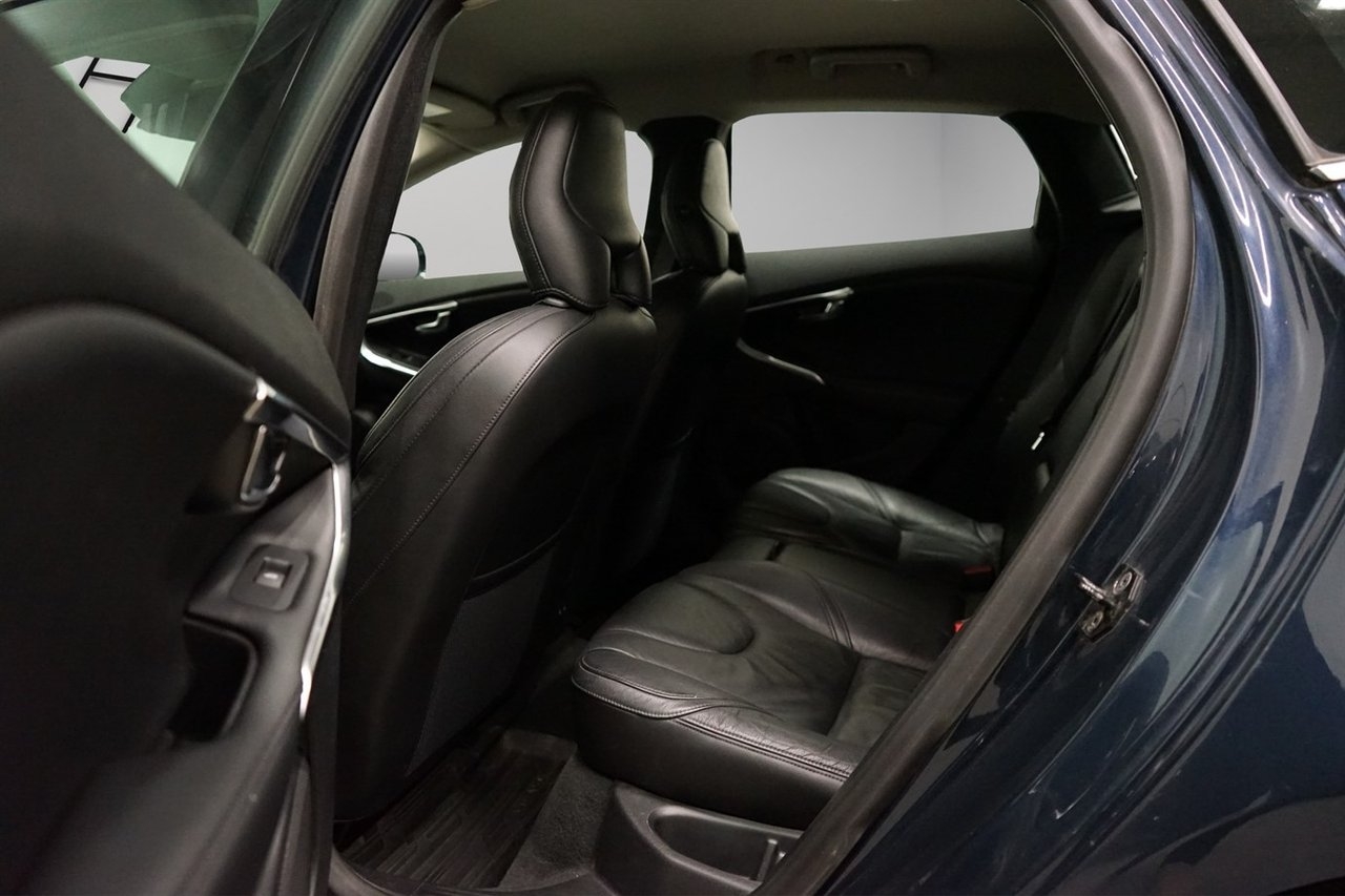 Volvo V40 D2 115Hk Summum 2013, bild 7/10