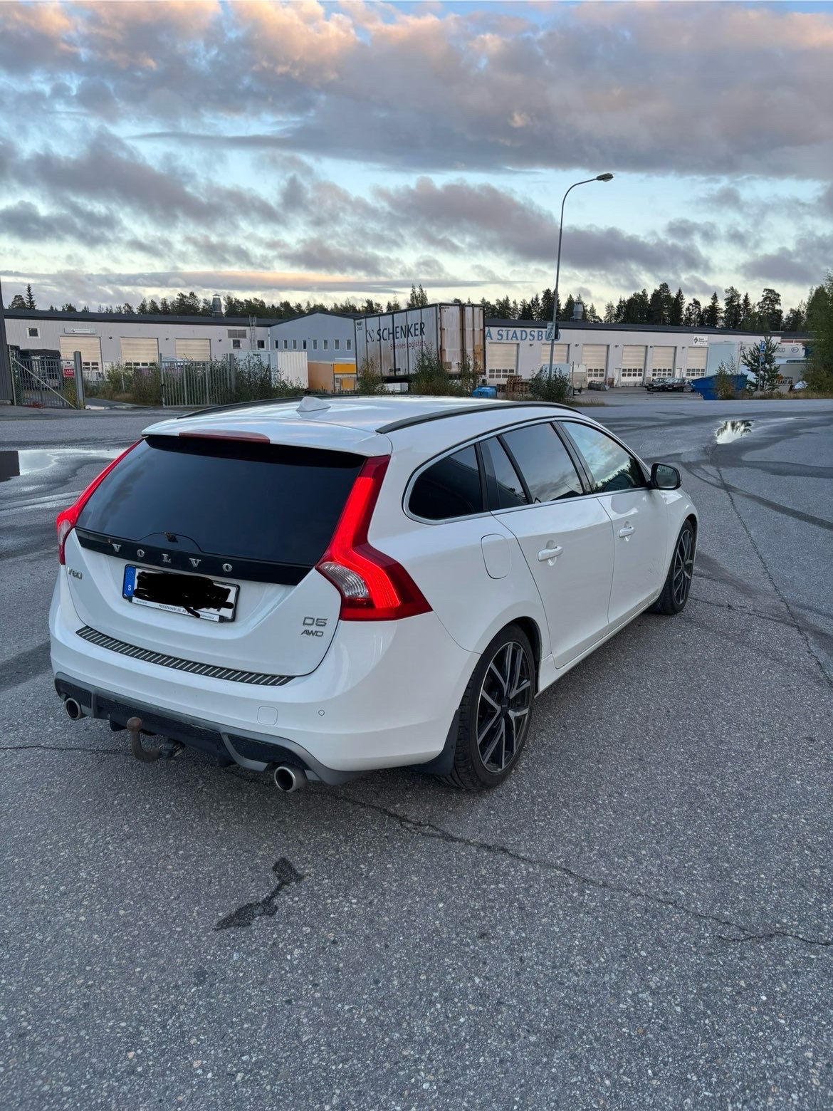 Volvo V60 D5 AWD Geartronic 2012, bild 4/6