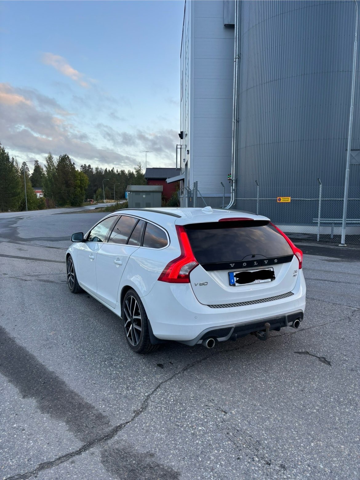 Volvo V60 D5 AWD Geartronic 2012, bild 3/6