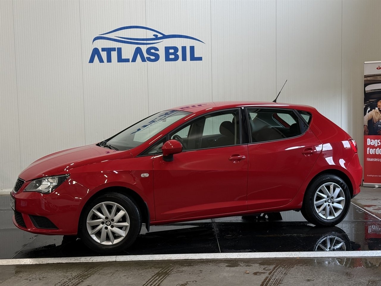 Seat Ibiza 1.2 TSI Manuell 86hk Style 2015, bild 2/10