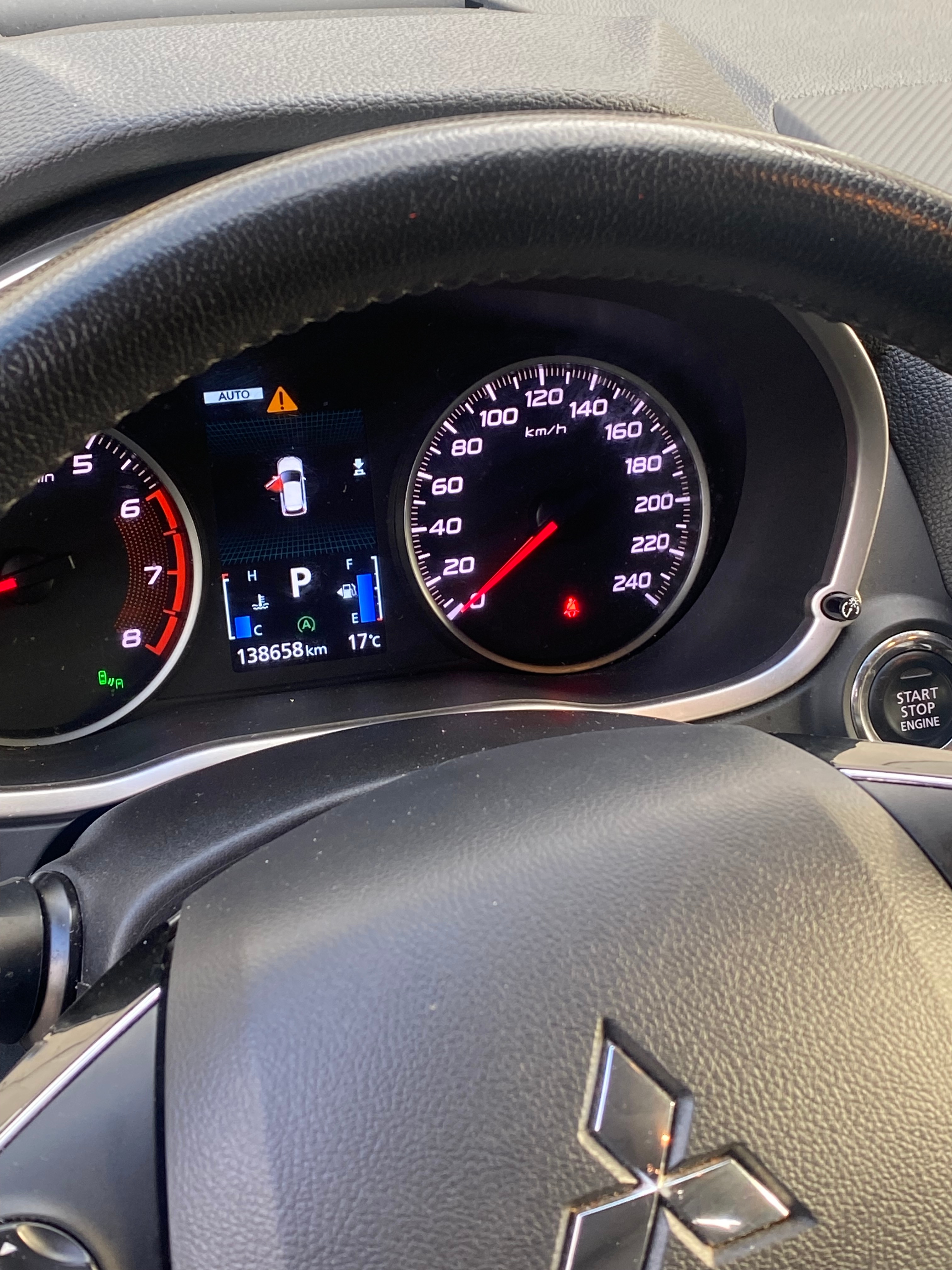 Mitsubishi Eclipse Cross 2018, bild 2/9