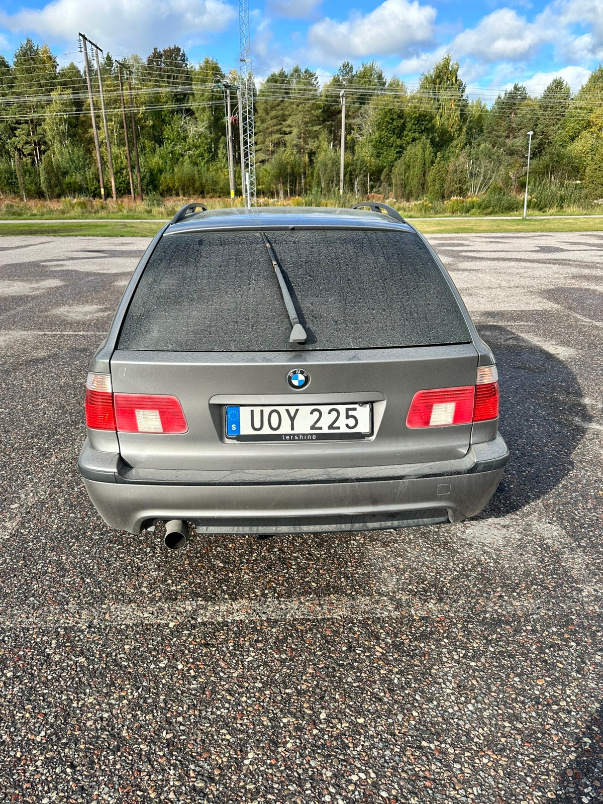BMW 525