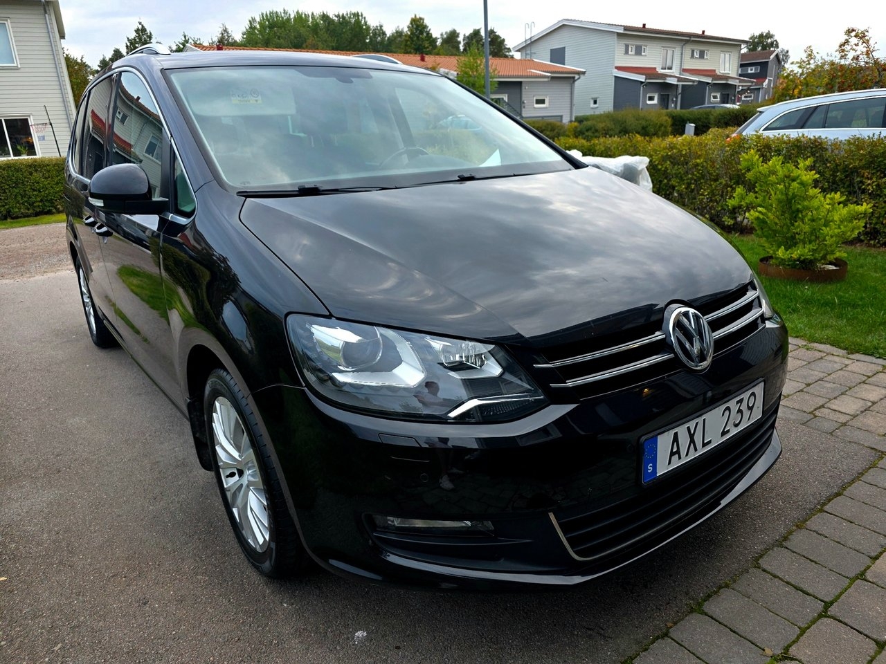 Volkswagen Sharan 2016, photo 6/10