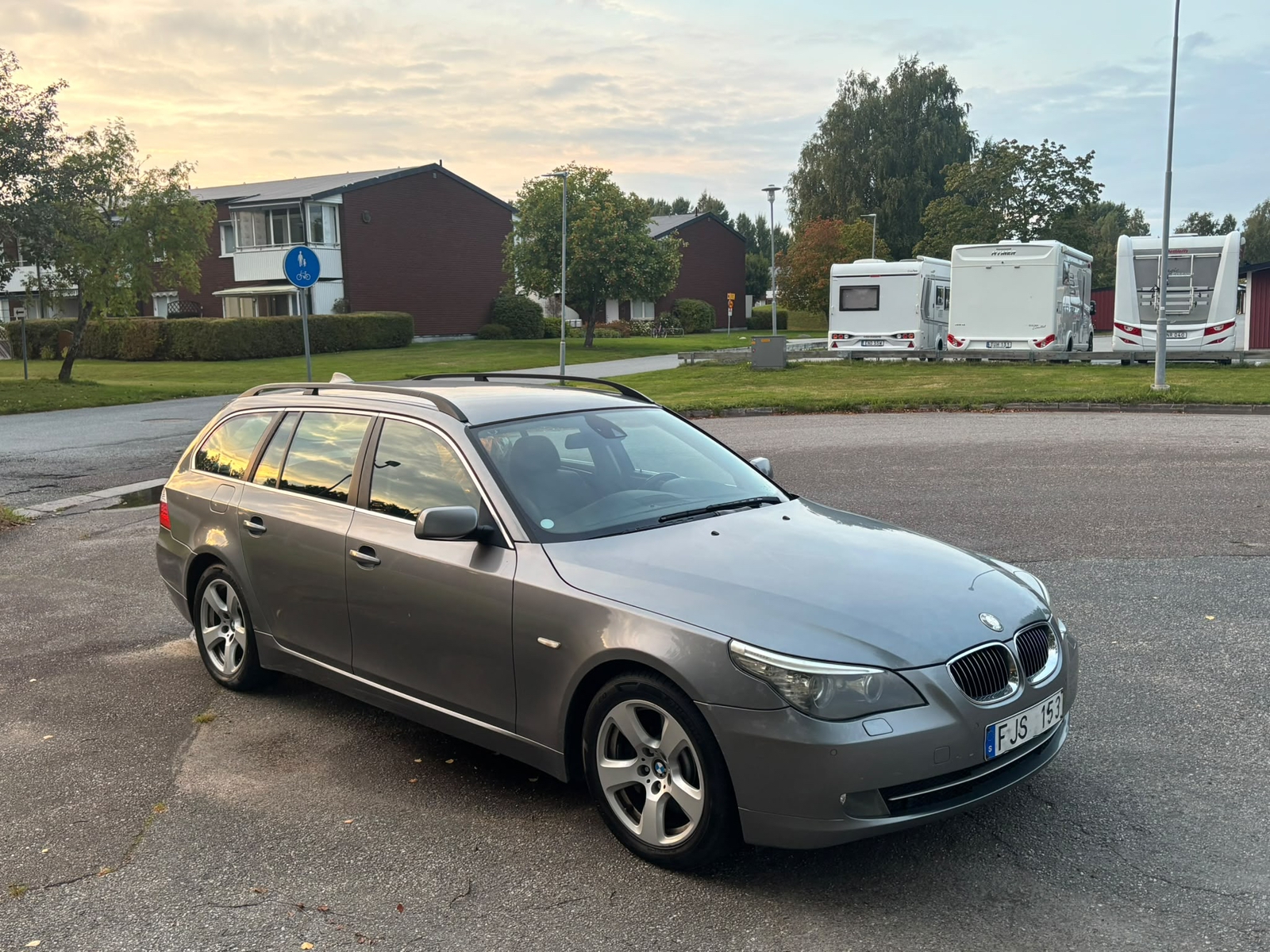 BMW 530