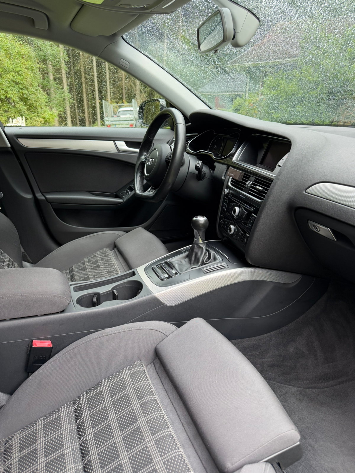 Audi A4 2014, bild 6/9
