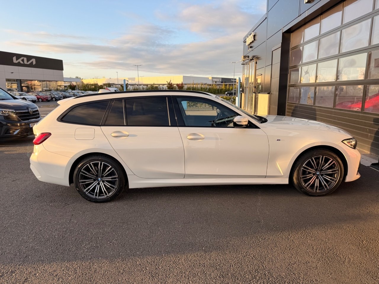 BMW 330 e Touring 292 hk 2021, photo 6/10