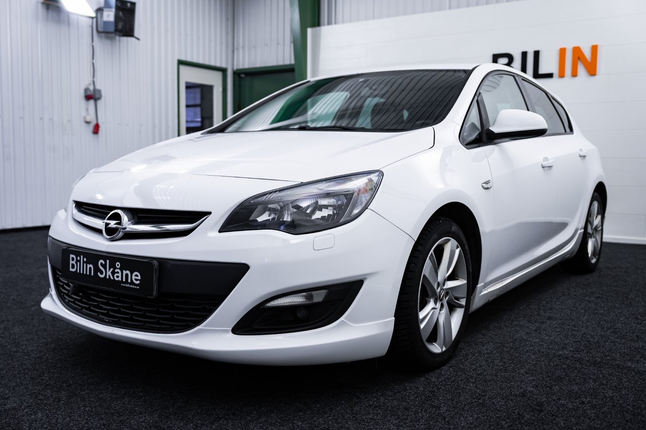 Opel Astra 1.4 Turbo Enjoy Automat 140hk 2014, bild 4/10