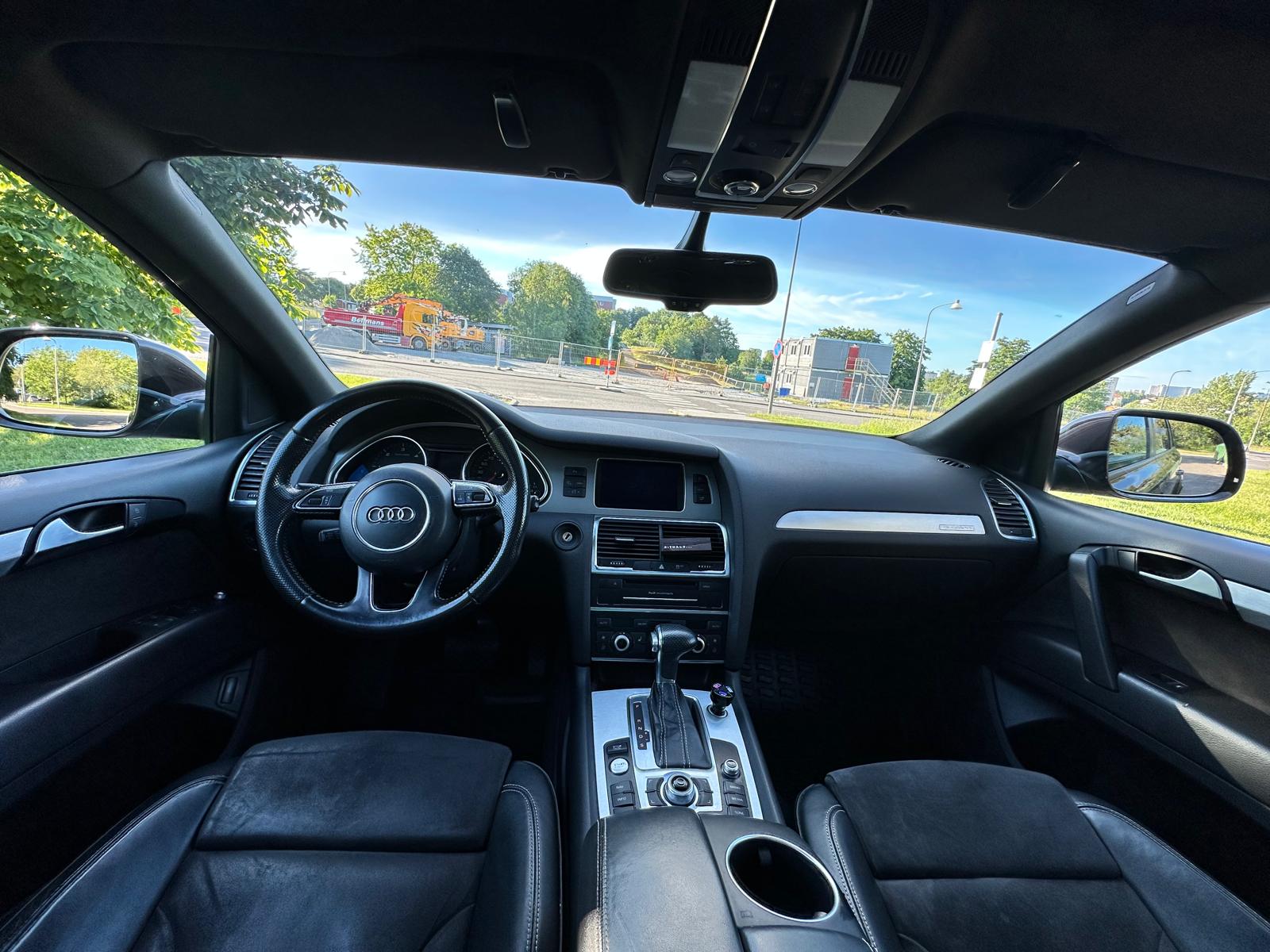 Audi Q7 3.0 TDI V6 Quattro S-Line- 7sits 2014, bild 8/8