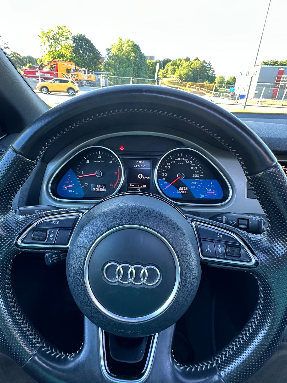 Audi Q7 3.0 TDI V6 Quattro S-Line- 7sits 2014, bild 4/8