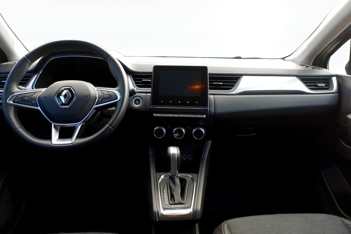 Renault Captur PHEV 160 Zen CVT 2022, bild 4/9