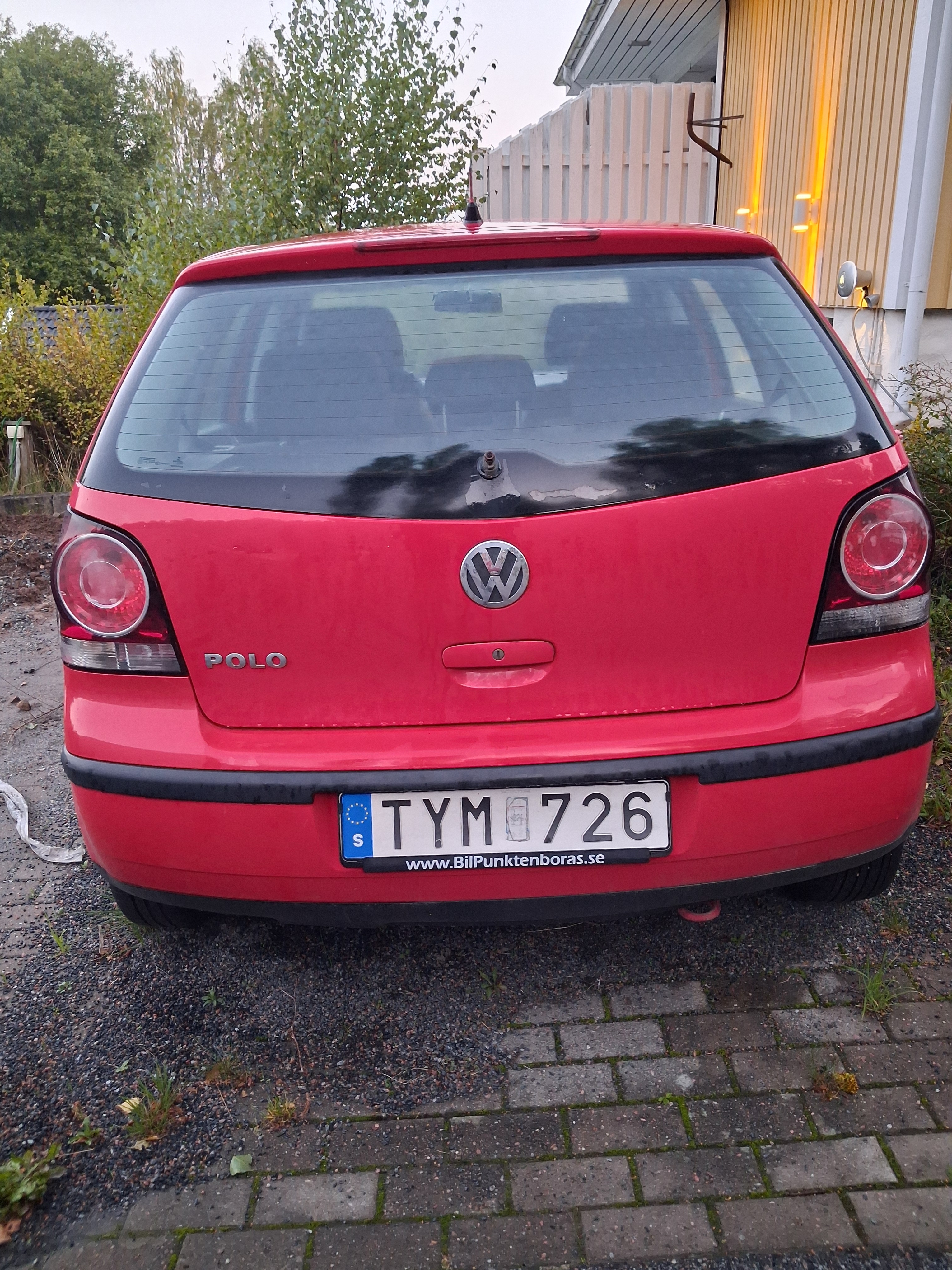 Volkswagen Polo 5-dörrar 1.2 Manuell 2007, bild 2/4