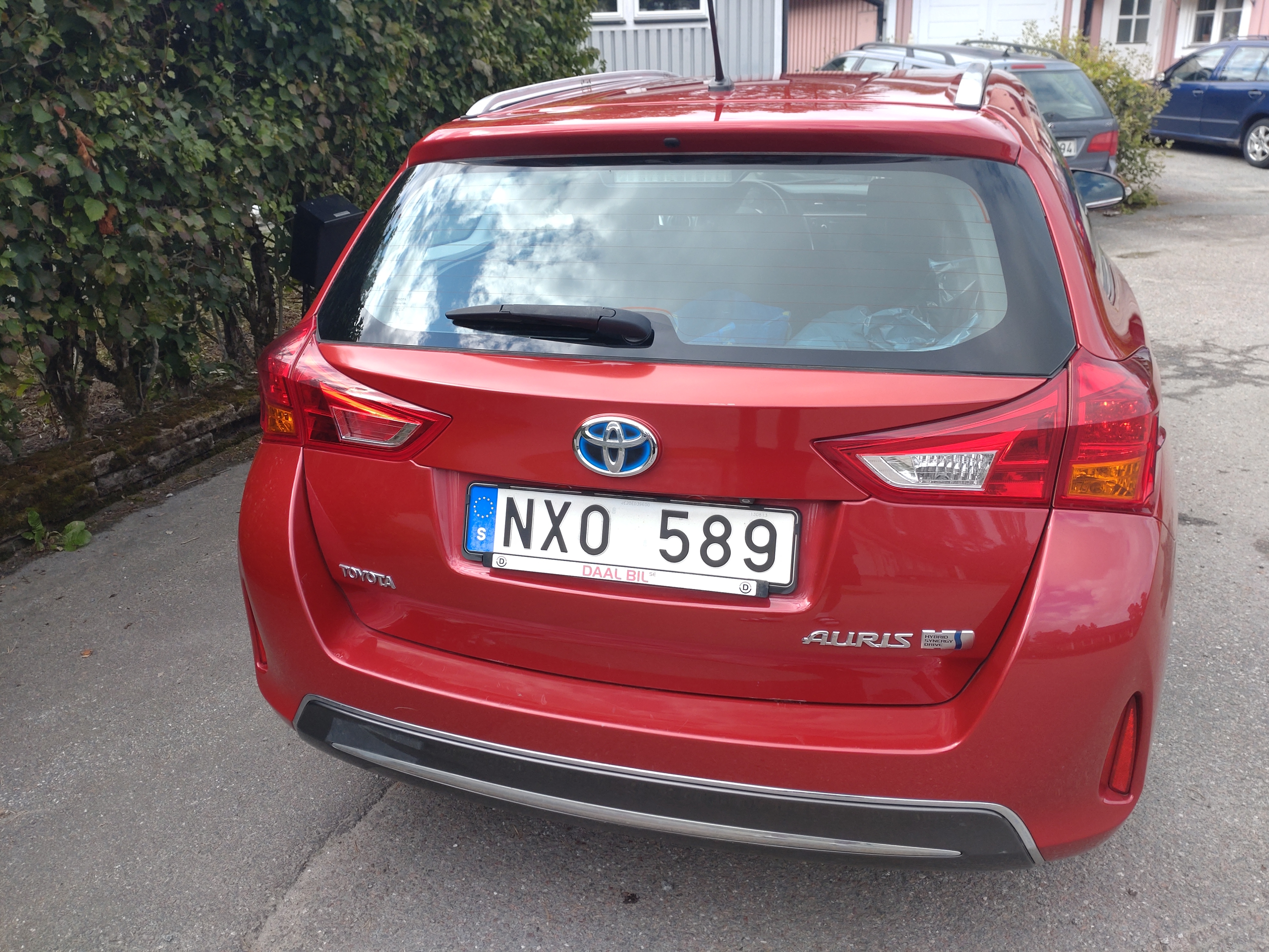 Toyota Auris Touring Sports Hybrid e-CVT 2013, bild 7/8