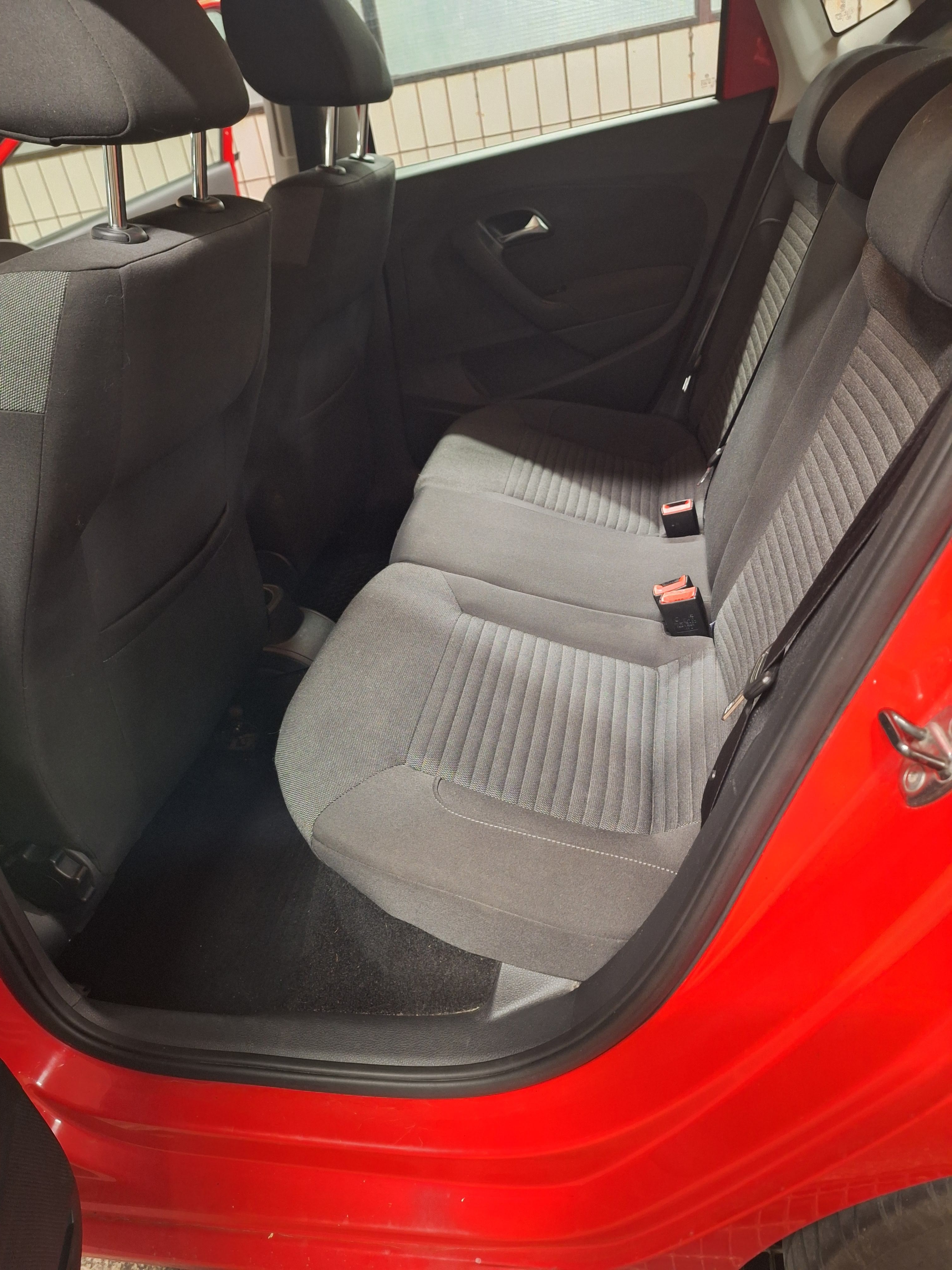 Volkswagen Polo 5-dörrar 1.4 MPI Manuell 2011, bild 6/10