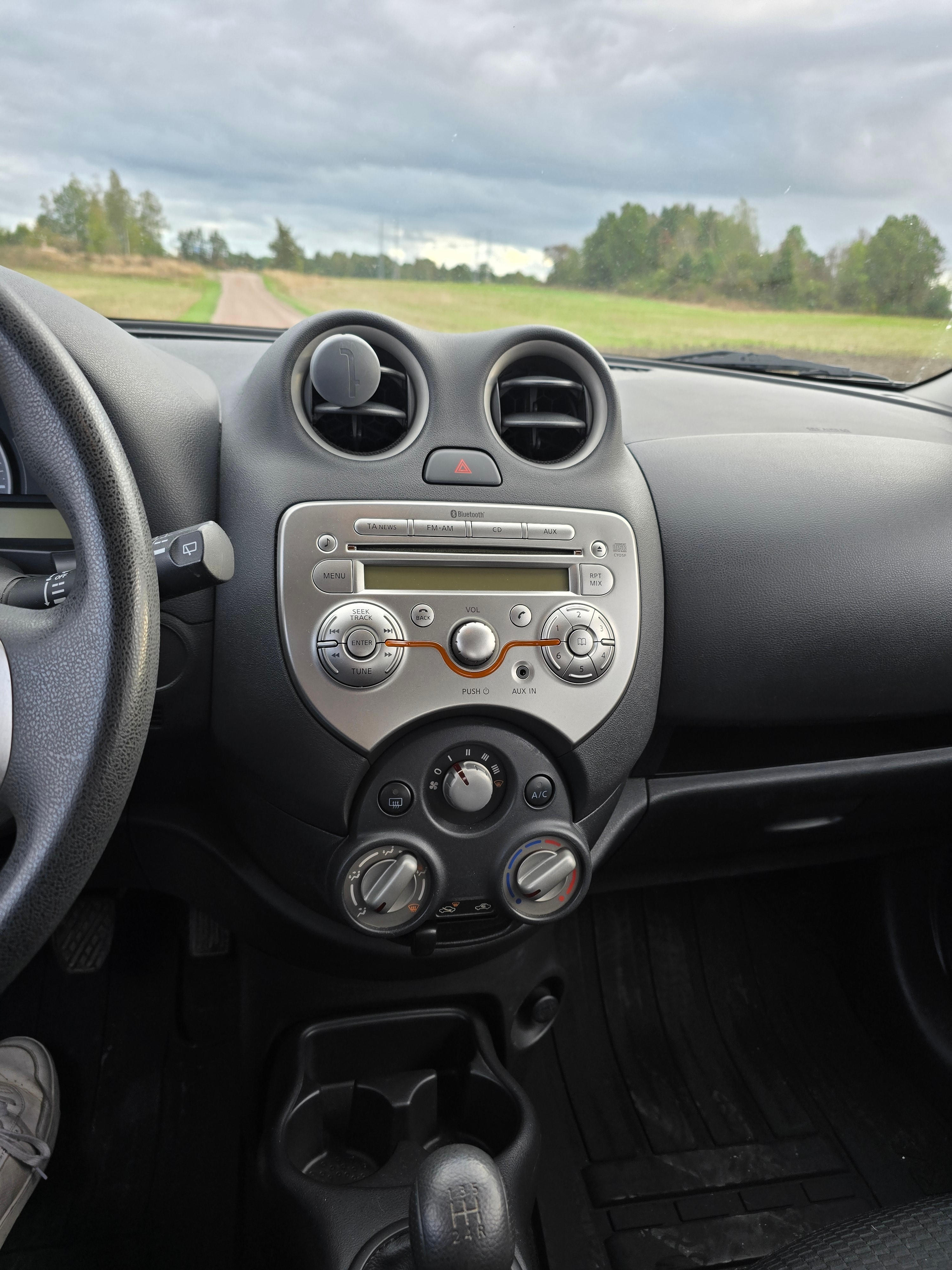 Nissan Micra 1.2 Manuell 2011, bild 7/7