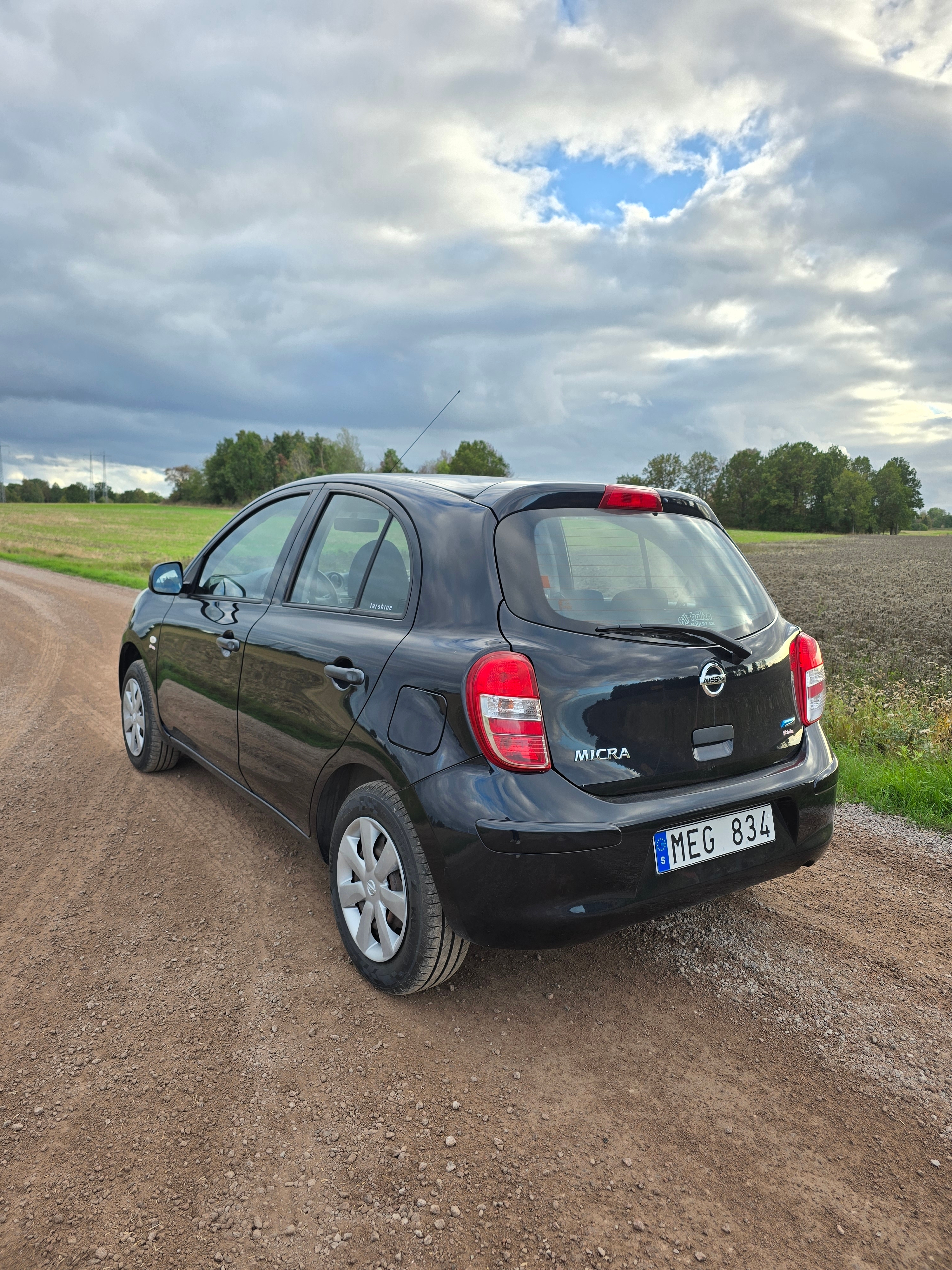 Nissan Micra 1.2 Manuell 2011, bild 4/7