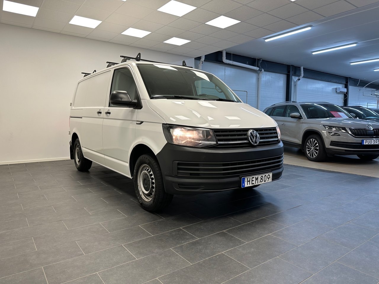 Volkswagen Transporter 2016, photo 6/10