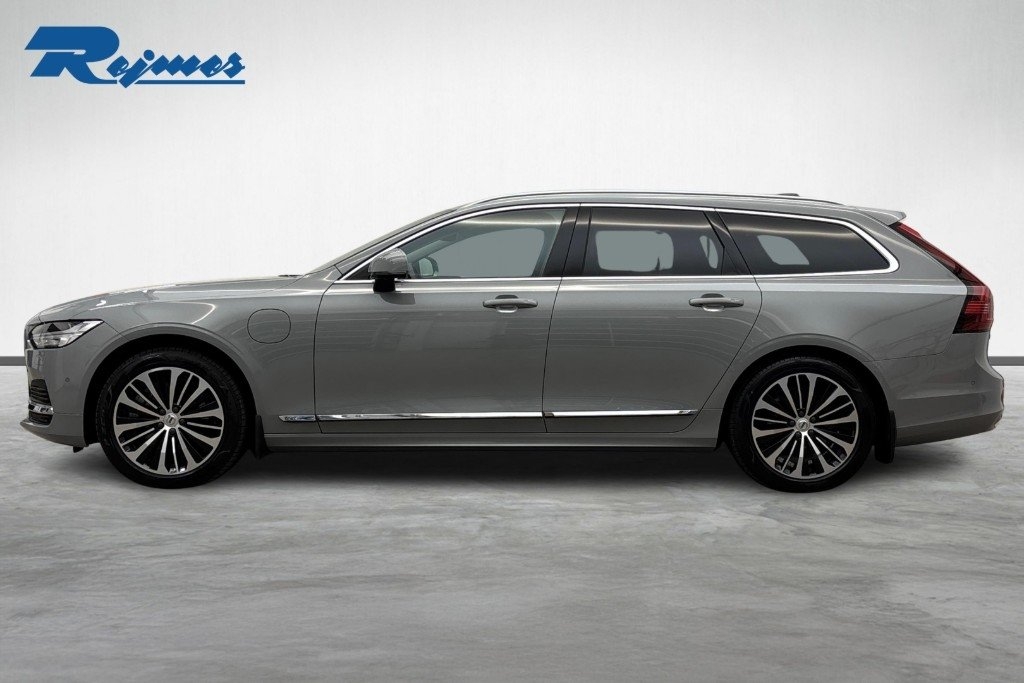 Volvo V90 T6 Core Edition II 2025, bild 3/27