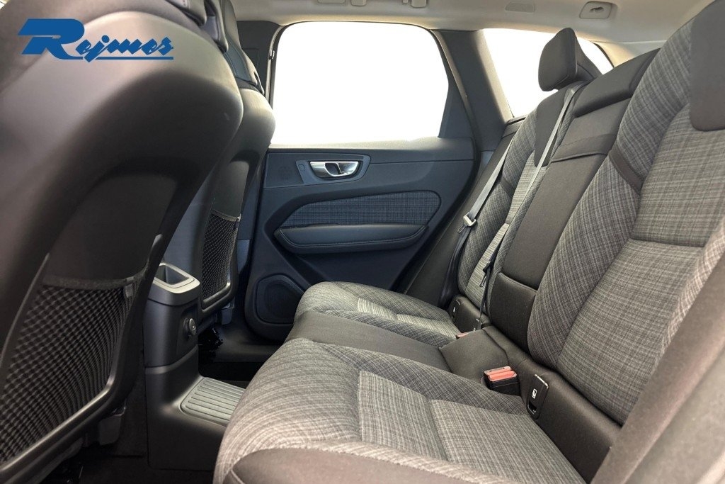 Volvo XC60 T6 Core Nordic Edition 2025, bild 7/29