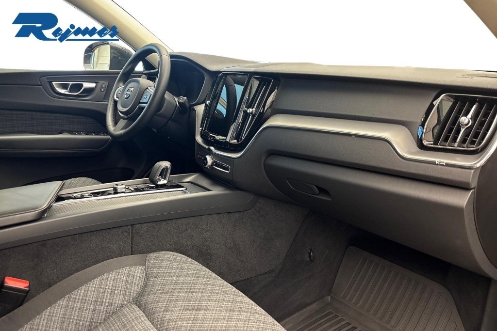 Volvo XC60 T6 Core Nordic Edition 2025, bild 5/29