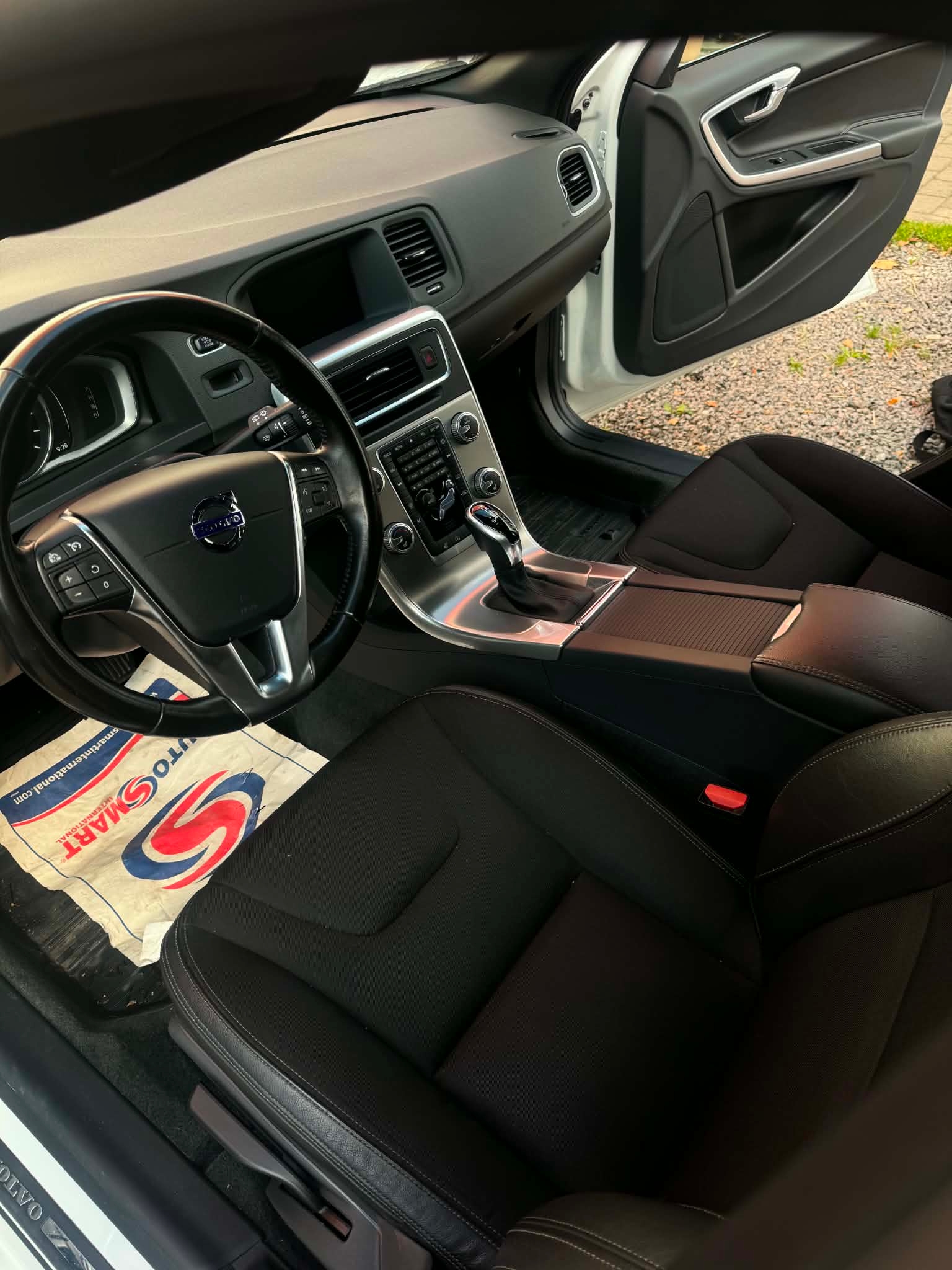 Volvo V60 D3 Geartronic 2017, bild 6/7