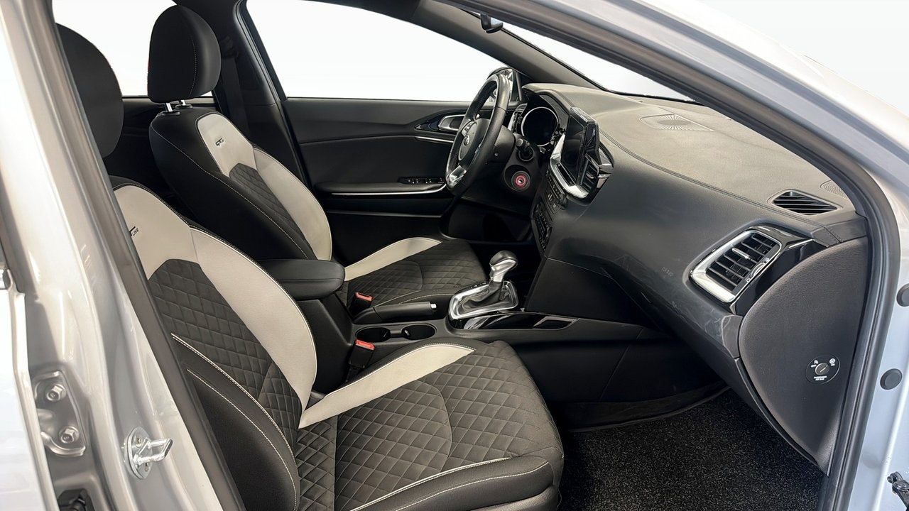 Kia Ceed 1.4 T-GDI DCT GT LINE 2019, bild 3/10