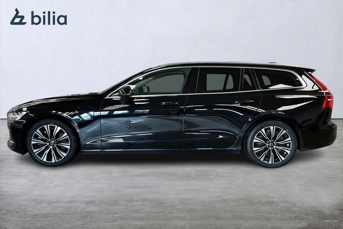 Volvo V60 Recharge T6 Core Edition Drag 2023, bild 2/10