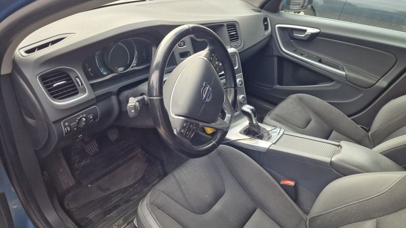 Volvo V60 D4 Manuell 2015, bild 5/10