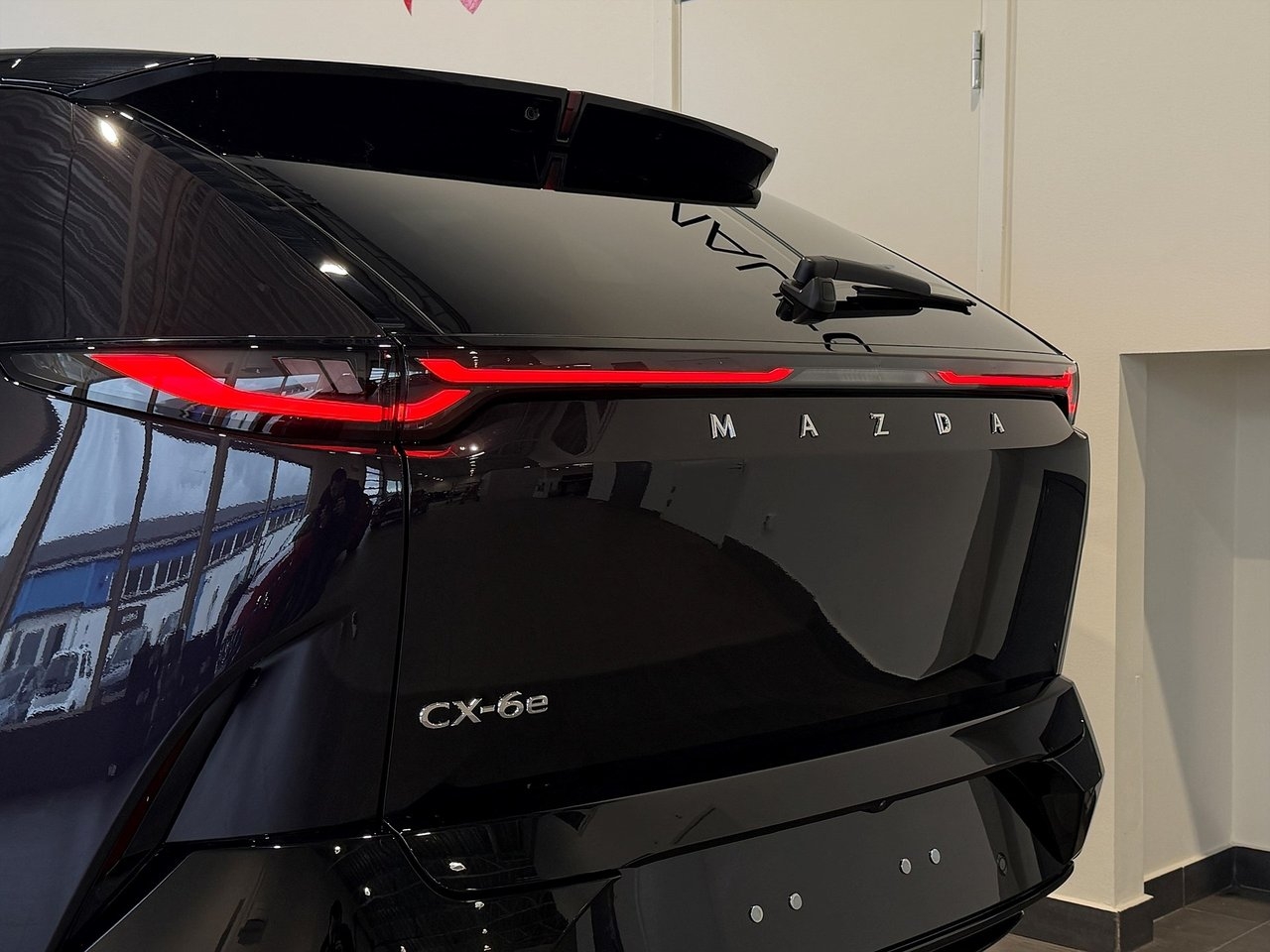 Mazda CX-6e Takumi Plus 2026, kuva 4/10