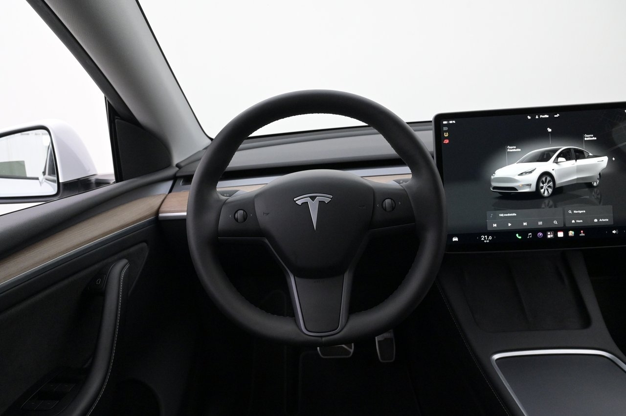Tesla Model Y Long Range AWD Autopilot 2023, kuva 7/10