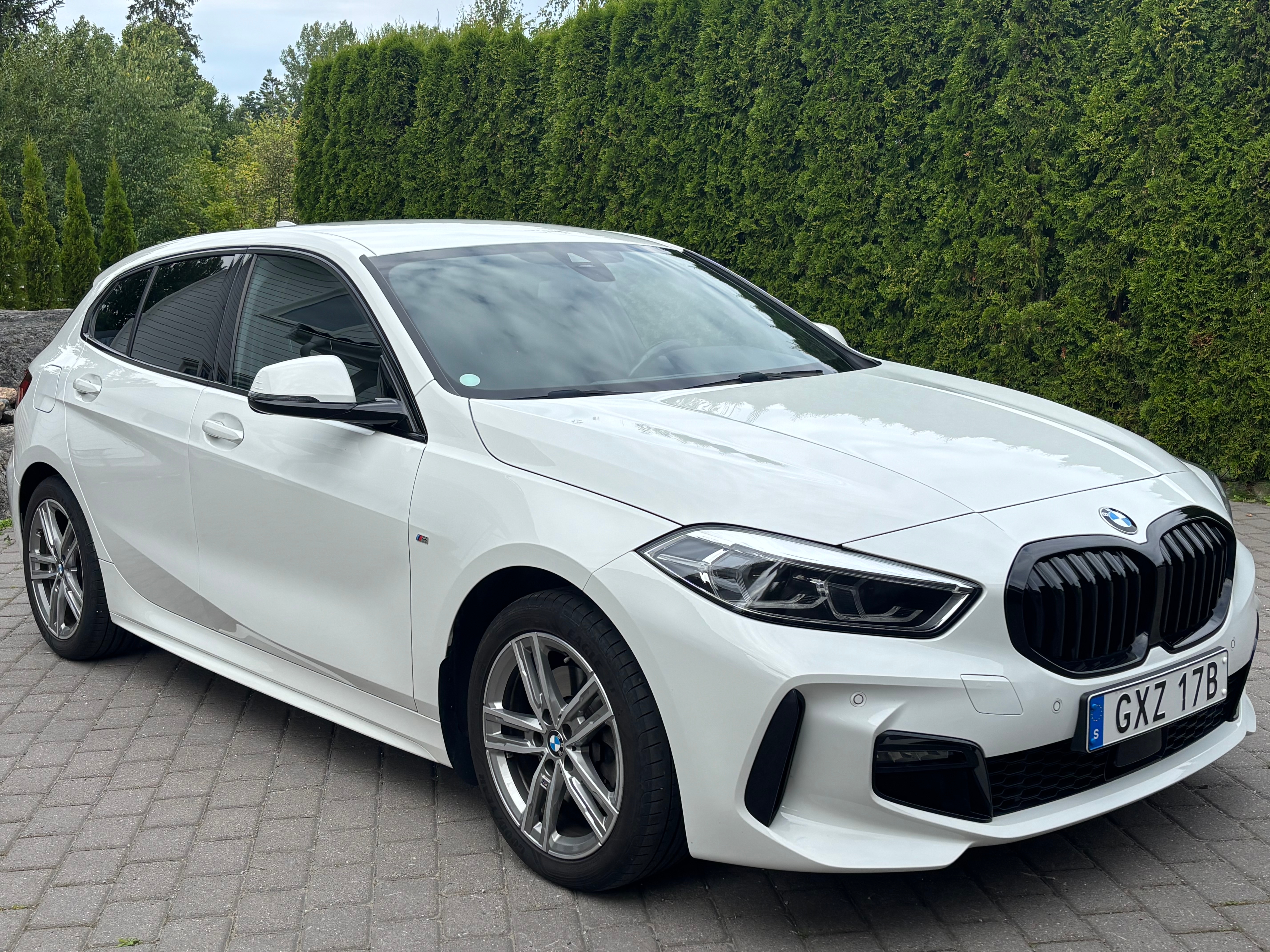 BMW 118 i Steptronic 2021, bild 2/4