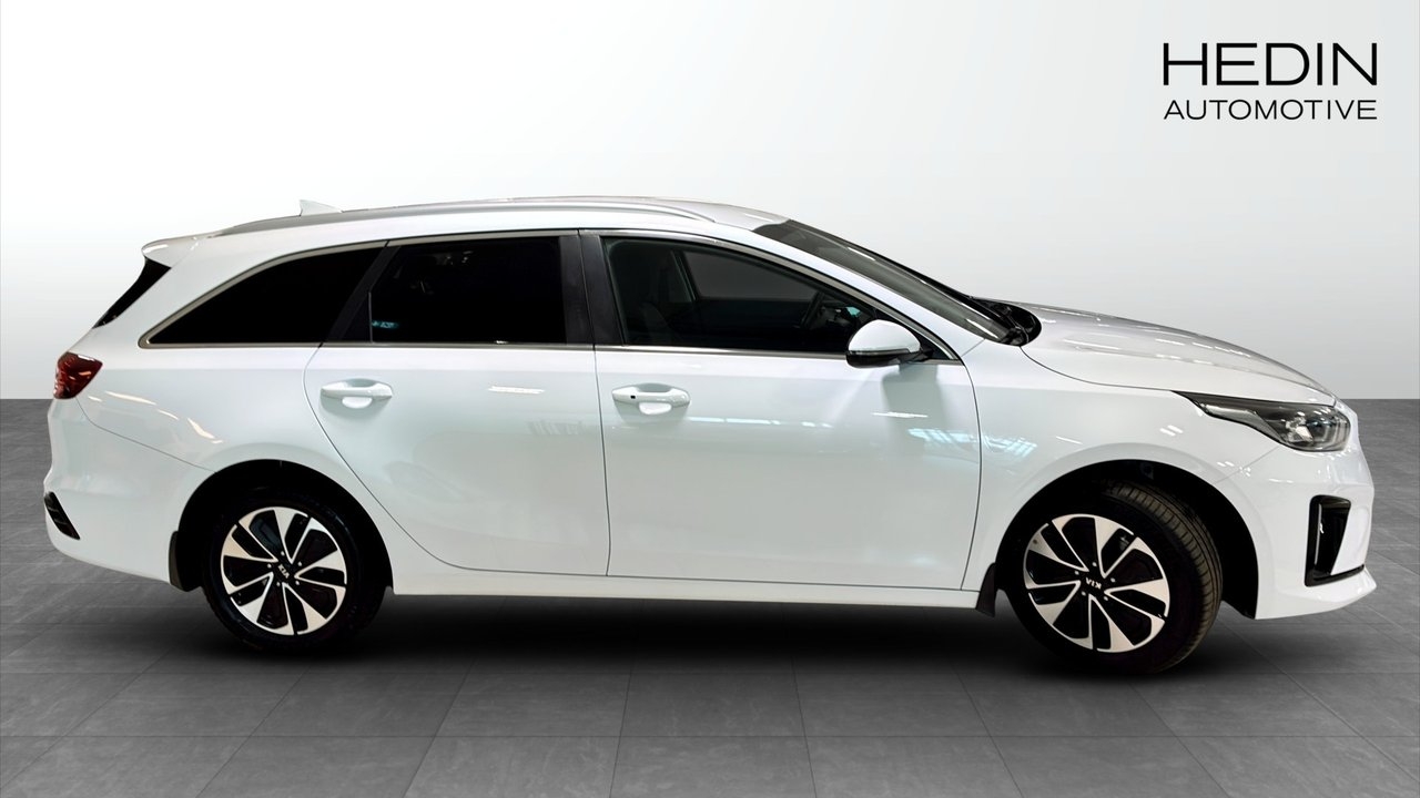 Kia Ceed Sportswagon PHEV 2021, bild 6/9