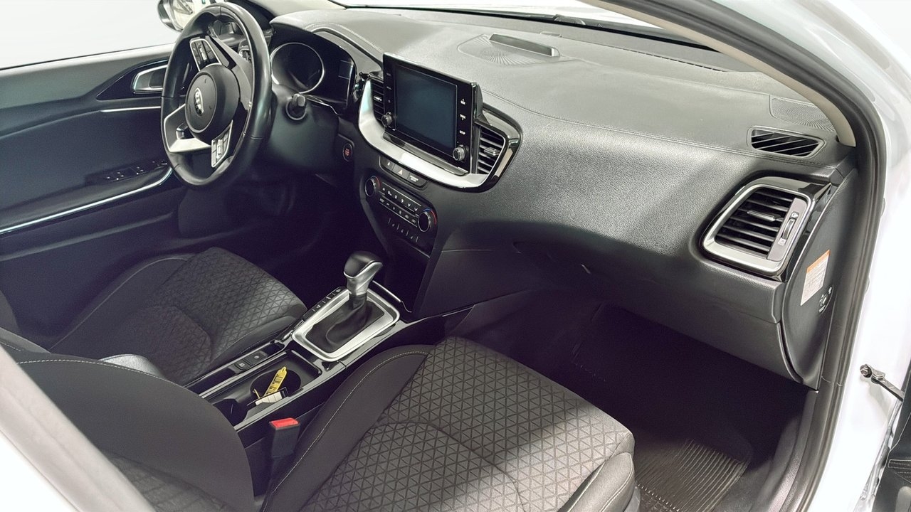 Kia Ceed Sportswagon PHEV 2021, bild 3/9