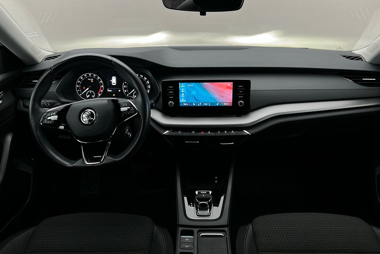 Skoda Octavia 2023, bild 6/10